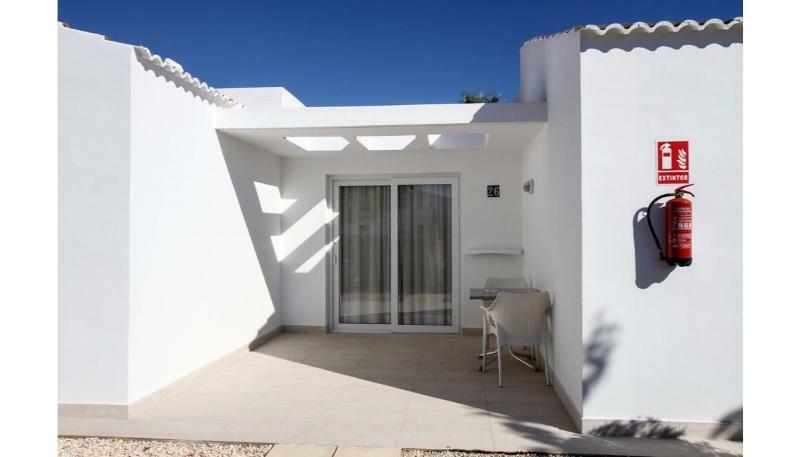 Sagitario Menorca Mar Adults Only Aparthotel Cala en Bosch Εξωτερικό φωτογραφία