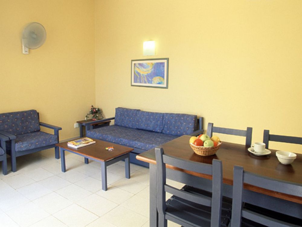 Sagitario Menorca Mar Adults Only Aparthotel Cala en Bosch Εξωτερικό φωτογραφία